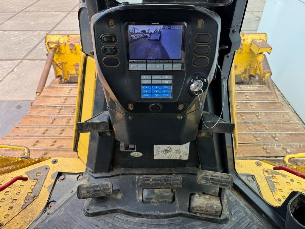 Bulldozer типа Komatsu D65PXi-18 - Backup Camera / Airco / CE + EPA, Gebrauchtmaschine в Veldhoven (Фотография 10)
