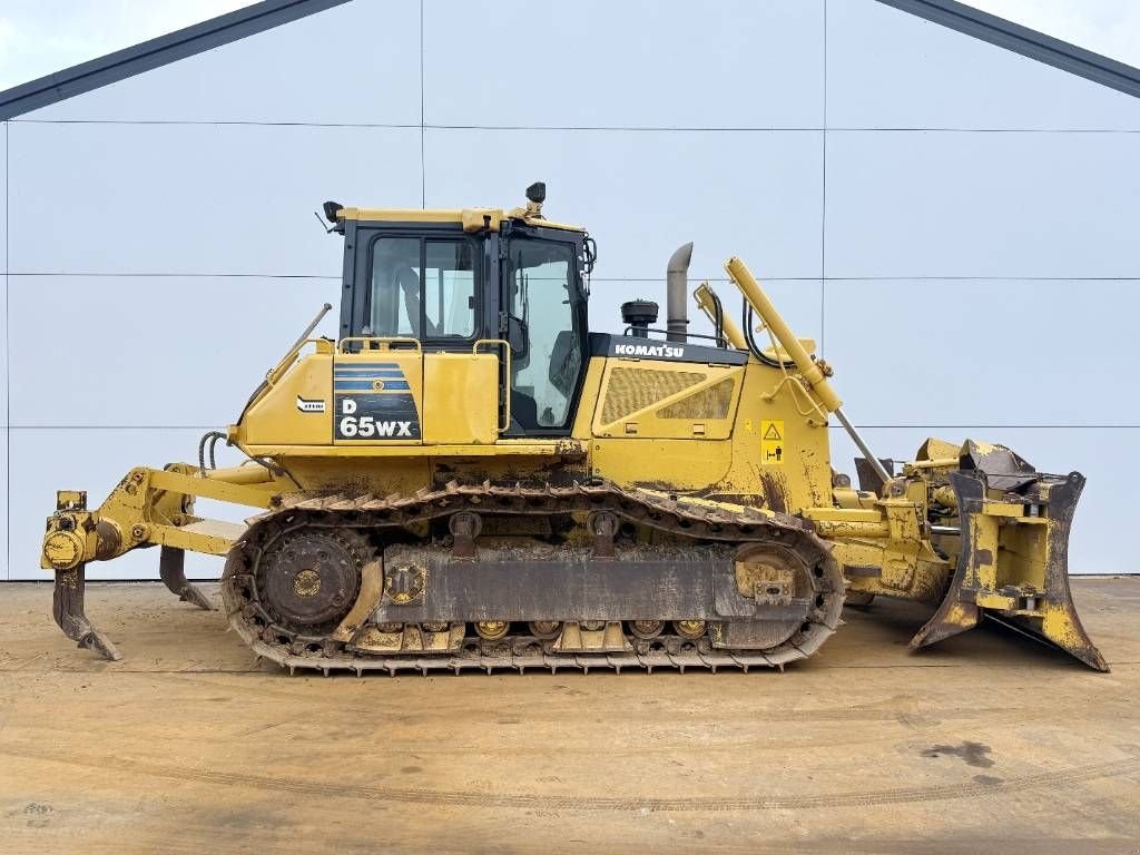 Bulldozer del tipo Komatsu D65WX-16 - German Machine / Folding Blade / Ripper, Gebrauchtmaschine In Veldhoven (Immagine 5)
