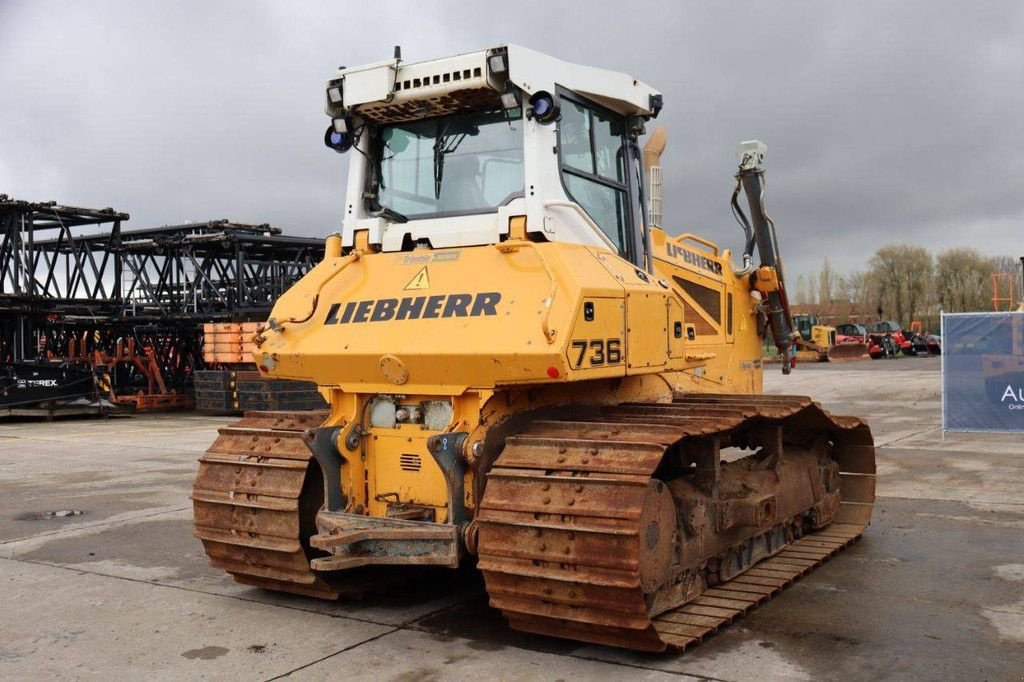 Bulldozer типа Liebherr PR 736 LGP, Gebrauchtmaschine в Antwerpen (Фотография 7)