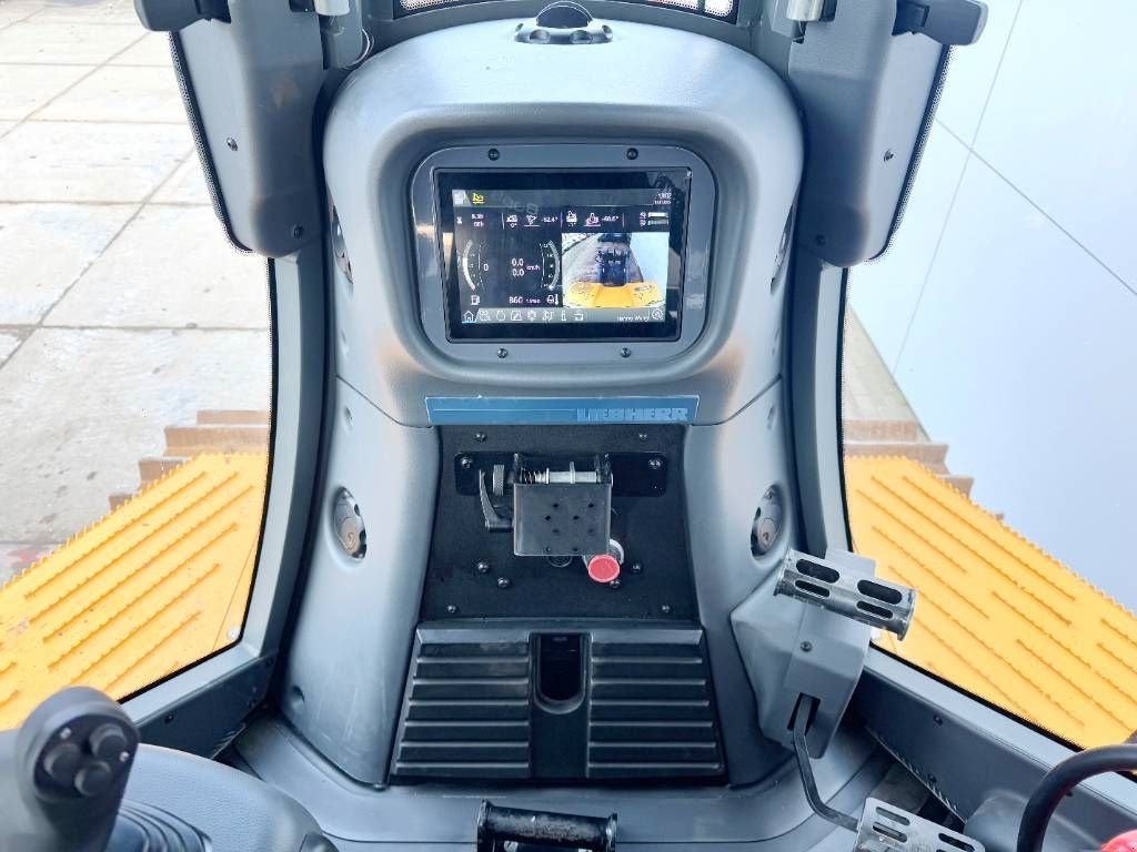 Bulldozer des Typs Liebherr PR756 05 Gen 8 - 68 Hours! Powertrain Warranty, Gebrauchtmaschine in Veldhoven (Bild 10)