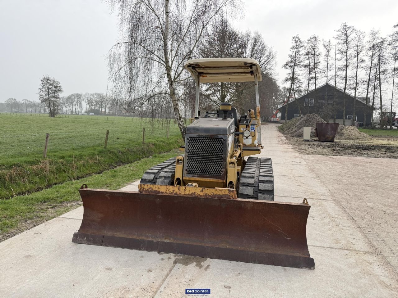 Bulldozer typu Mitsubishi BD2J, Gebrauchtmaschine v Deurne (Obrázok 3)
