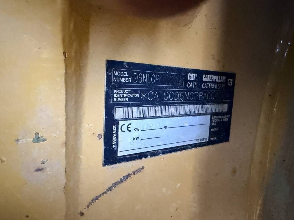 Bulldozer of the type Sonstige Cat D6N LGP - U/C 90% - Foldable blade - Ripper, Gebrauchtmaschine in Venlo (Picture 11)