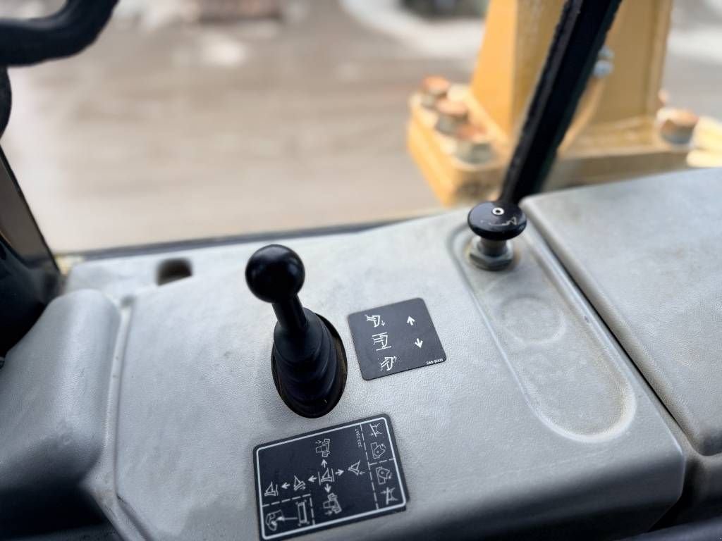 Bulldozer типа Sonstige Cat D6N XL - Foldable Blade, Gebrauchtmaschine в Venlo (Фотография 10)