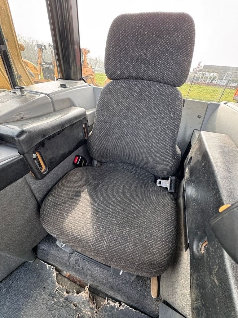 Bulldozer tipa Sonstige Cat D6N XL, Gebrauchtmaschine u Oud Gastel (Slika 8)