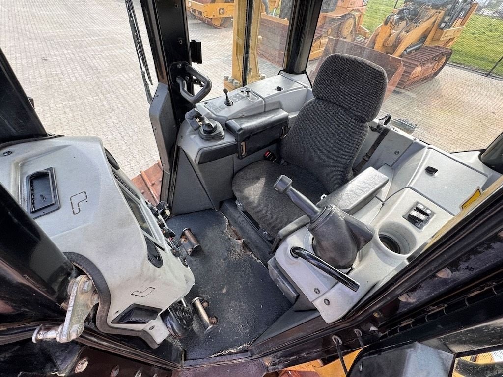Bulldozer типа Sonstige Cat D6N XL, Gebrauchtmaschine в Oud Gastel (Фотография 7)