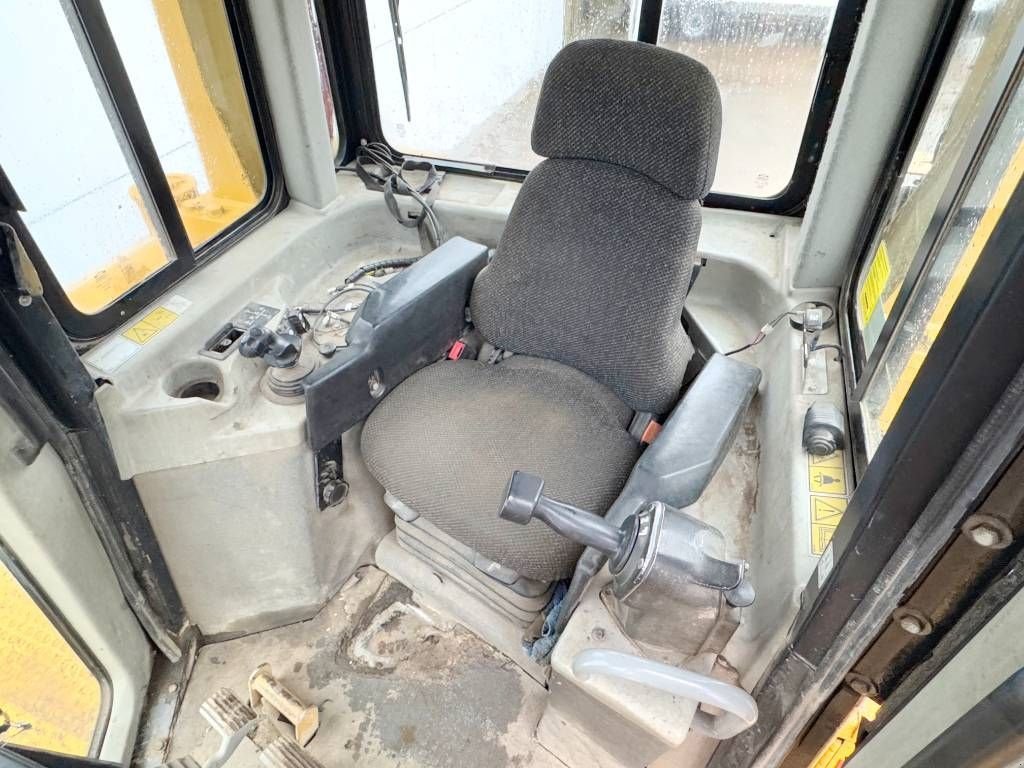 Bulldozer типа Sonstige Cat D6T LGP - Dutch Machine / Camerea / CE + EPA / AC, Gebrauchtmaschine в Veldhoven (Фотография 7)