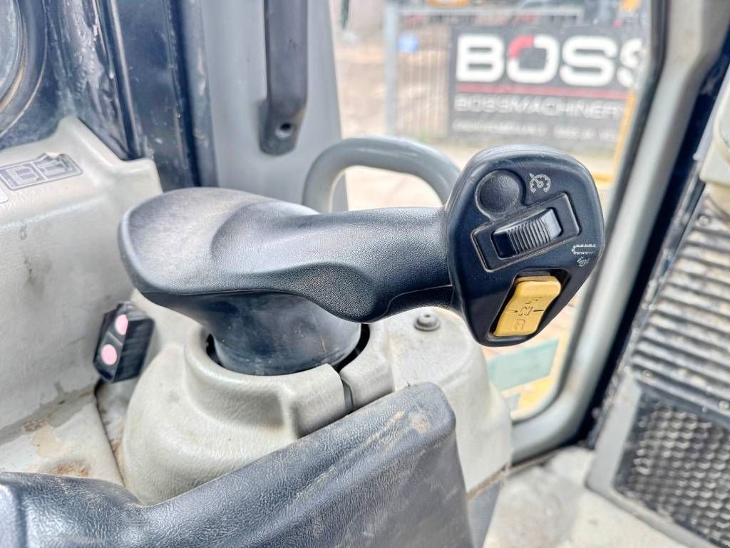 Bulldozer a típus Sonstige Cat D6T - Ripper / EPA Certified, Gebrauchtmaschine ekkor: Veldhoven (Kép 9)