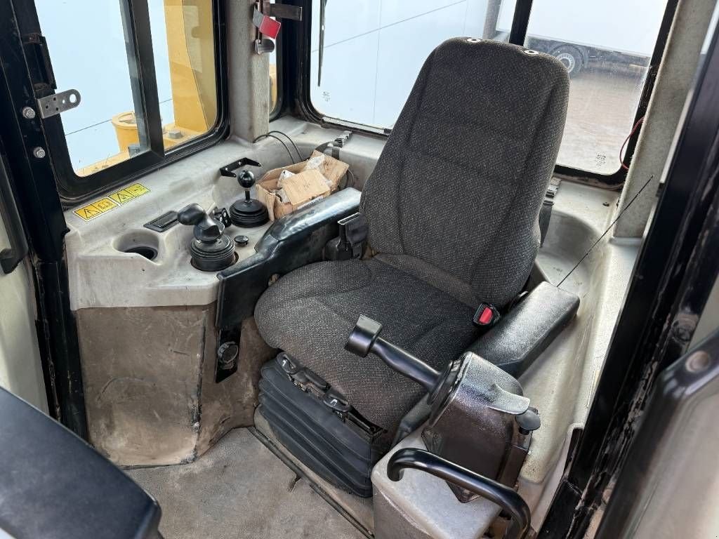 Bulldozer tipa Sonstige Cat D6T XW - CE Certified / Ripper Valve / Camera, Gebrauchtmaschine u Veldhoven (Slika 9)