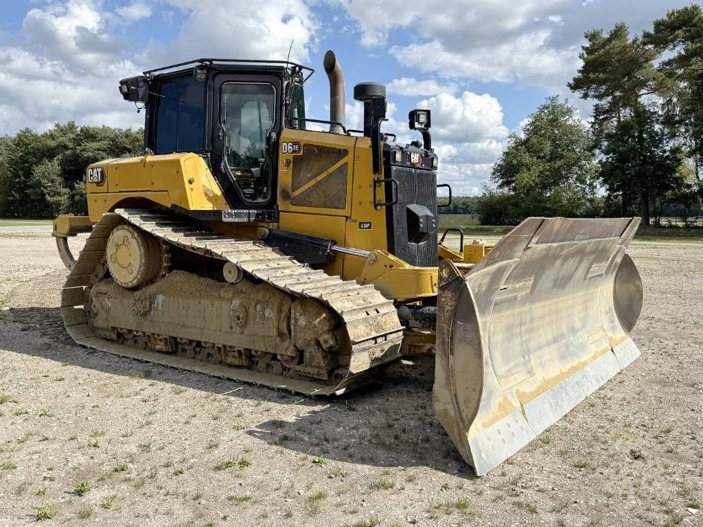 Bulldozer типа Sonstige Cat D6XE LGP - German Machine / Folding Blade / Ripper, Gebrauchtmaschine в Veldhoven (Фотография 9)
