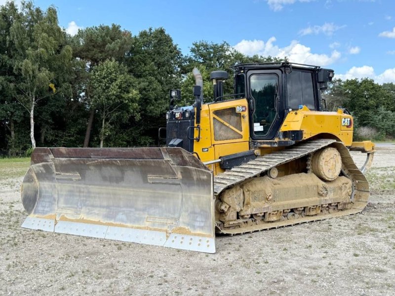 Bulldozer типа Sonstige Cat D6XE LGP - German Machine / Folding Blade / Ripper, Gebrauchtmaschine в Veldhoven