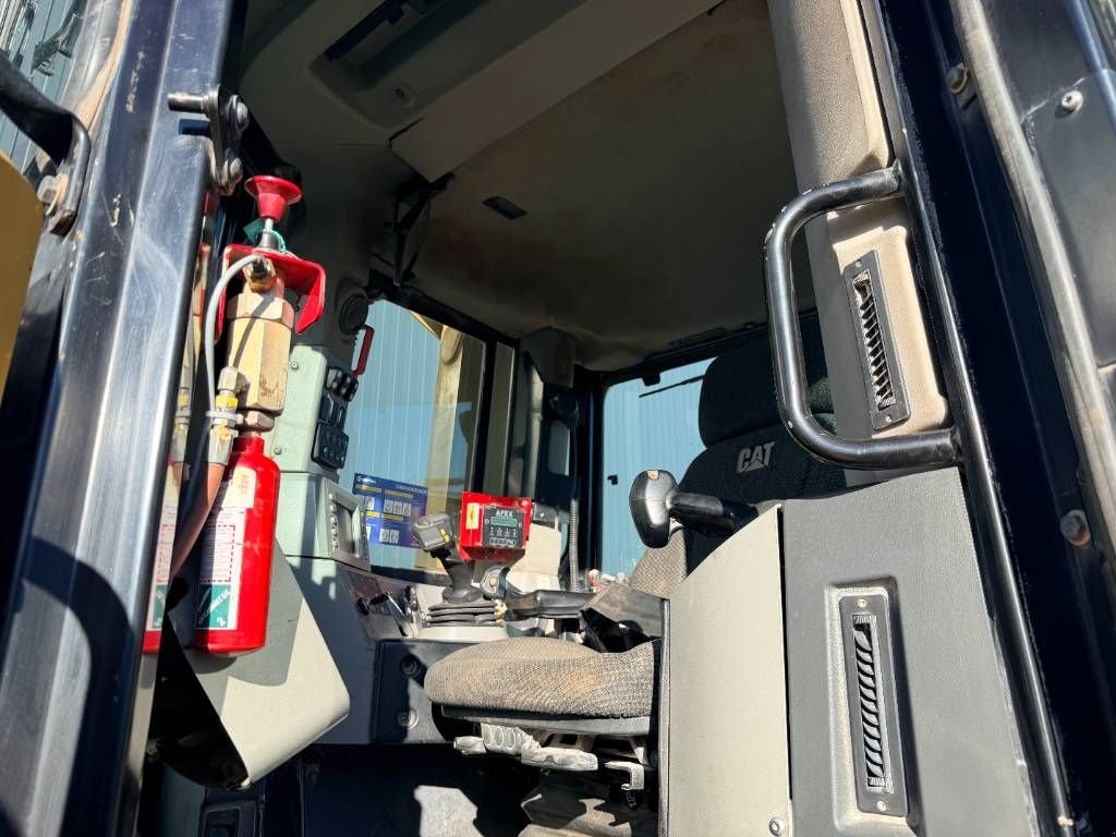 Bulldozer Türe ait Sonstige Cat D9T, Gebrauchtmaschine içinde Venlo (resim 9)