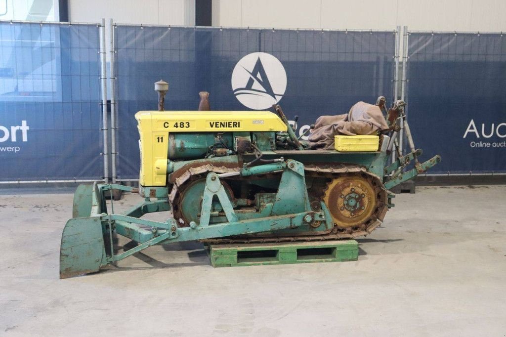 Bulldozer des Typs Sonstige Venieri C 483, Gebrauchtmaschine in Antwerpen (Bild 1)