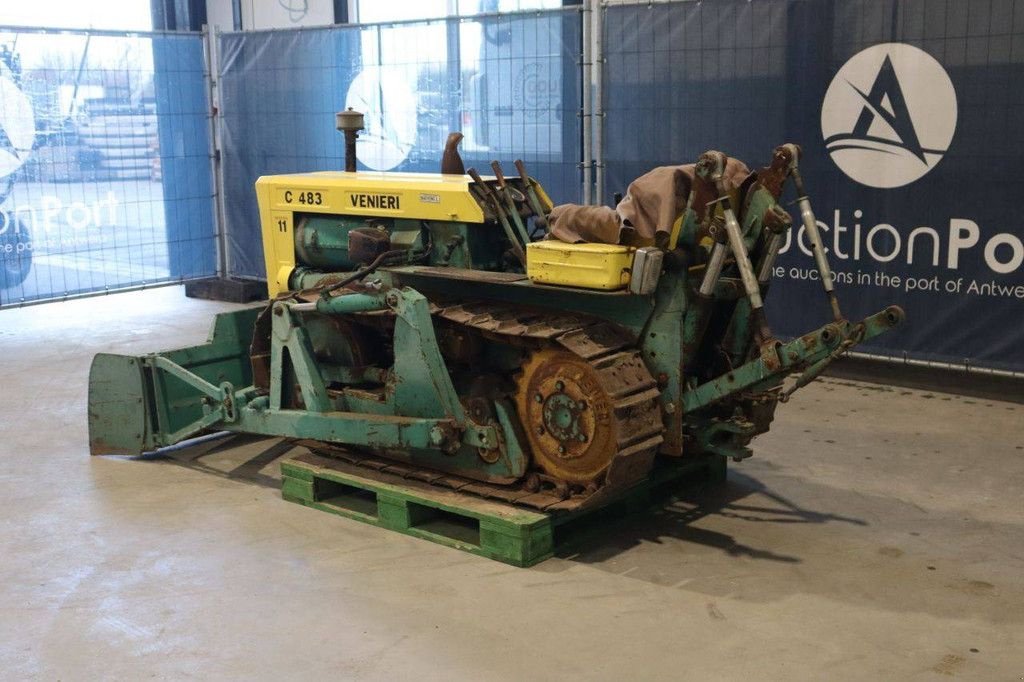 Bulldozer des Typs Sonstige Venieri C 483, Gebrauchtmaschine in Antwerpen (Bild 4)