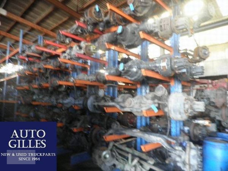 Chassisbauteil des Typs Mercedes-Benz Actros-Atego verschiedene LKW Achsen, gebraucht in Kalkar (Bild 1)