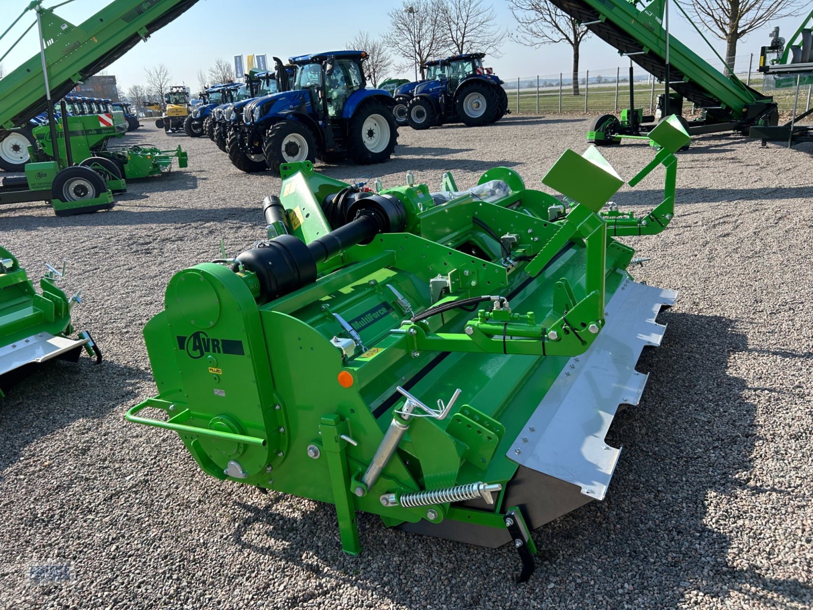 Dammformer des Typs AVR Multi Force, Neumaschine in Salching bei Straubing (Bild 5)