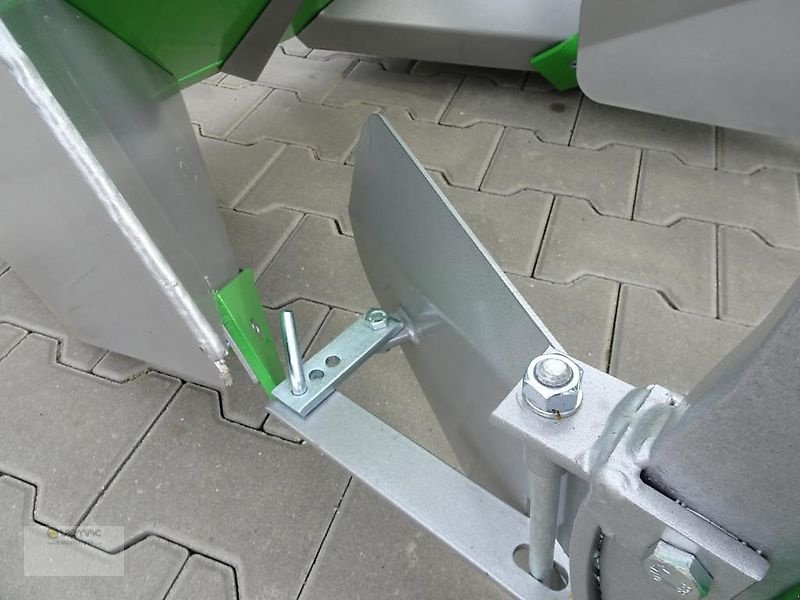 Dammformer typu BOMET Kartoffelhäufler Bomet Noctu Häufler Häufelpflug Dammformer 4reih, Neumaschine v Sülzetal OT Osterweddingen (Obrázek 15)