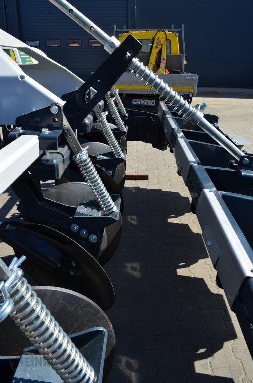 Dammformer des Typs KMK Häufelgerät, Dammformer OF475, Neumaschine in Ehekirchen (Bild 13)