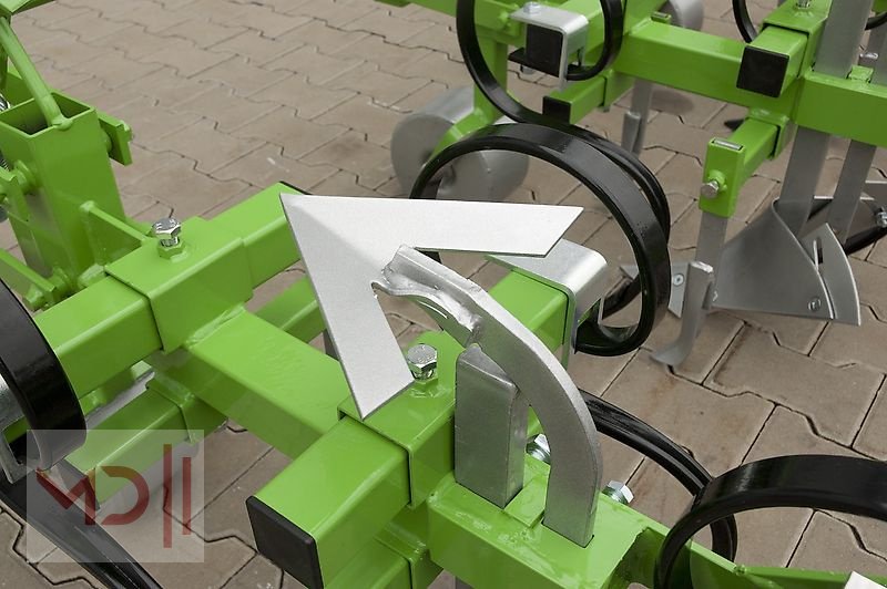 Dammformer des Typs MD Landmaschinen BO Norma Häufelpflug mit walze, Neumaschine in Zeven (Bild 9)