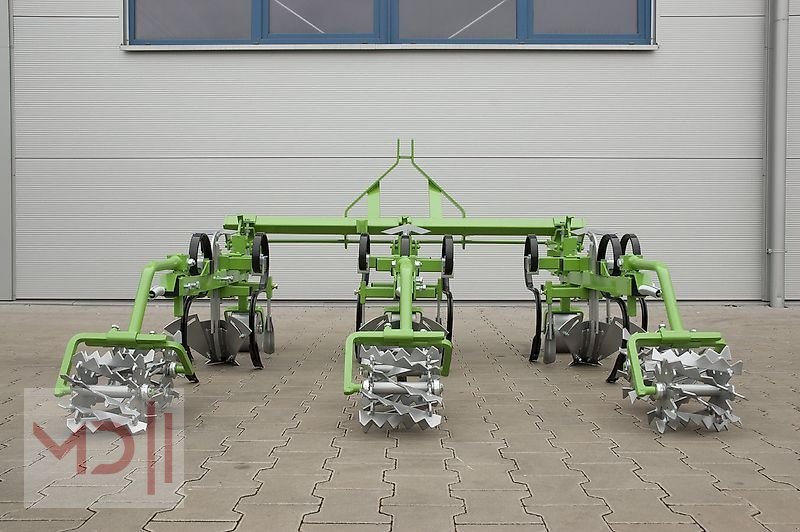 Dammformer des Typs MD Landmaschinen BO Norma Häufelpflug mit walze, Neumaschine in Zeven (Bild 1)