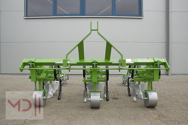Dammformer des Typs MD Landmaschinen BO Norma Häufelpflug mit walze, Neumaschine in Zeven (Bild 2)