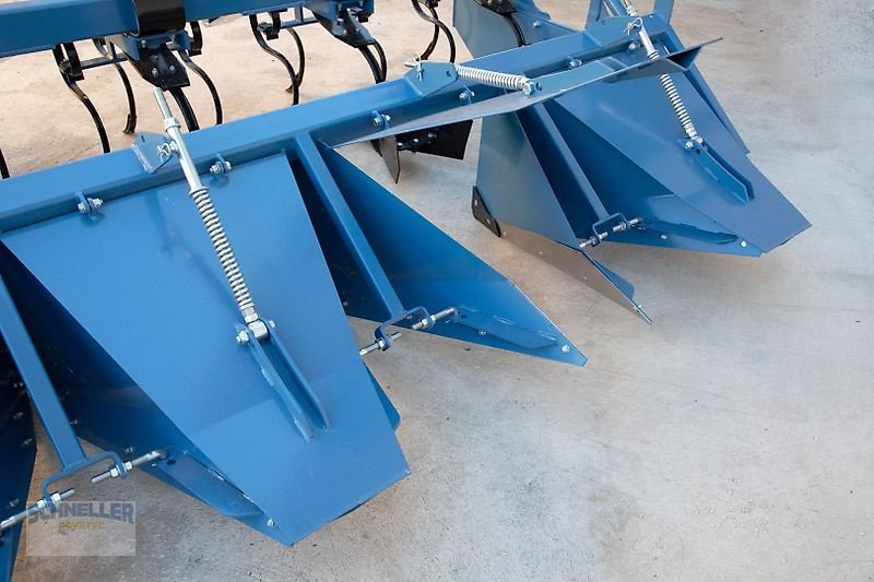 Dammformer des Typs Remprodex Häufler UFO 2RN-75, Neumaschine in Hainsfarth (Bild 5)