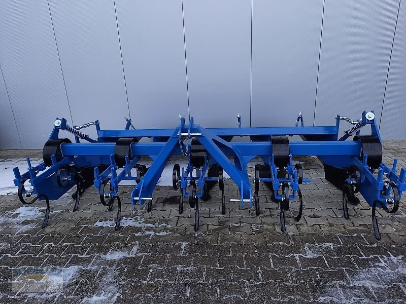 Dammformer des Typs Remprodex Häufler UFO 2RN-75, Neumaschine in Hainsfarth (Bild 13)