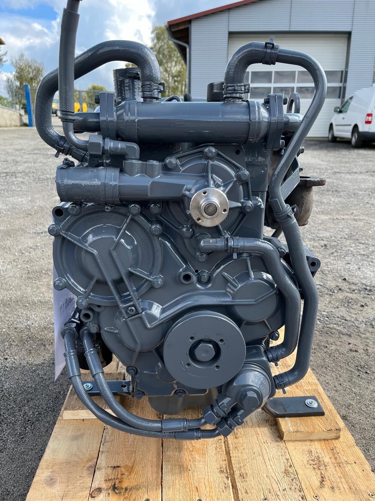 Dieselmotor des Typs Deutz TD 2009 L04, ohne Nebenantrieb, gebraucht in Neureichenau (Bild 2)