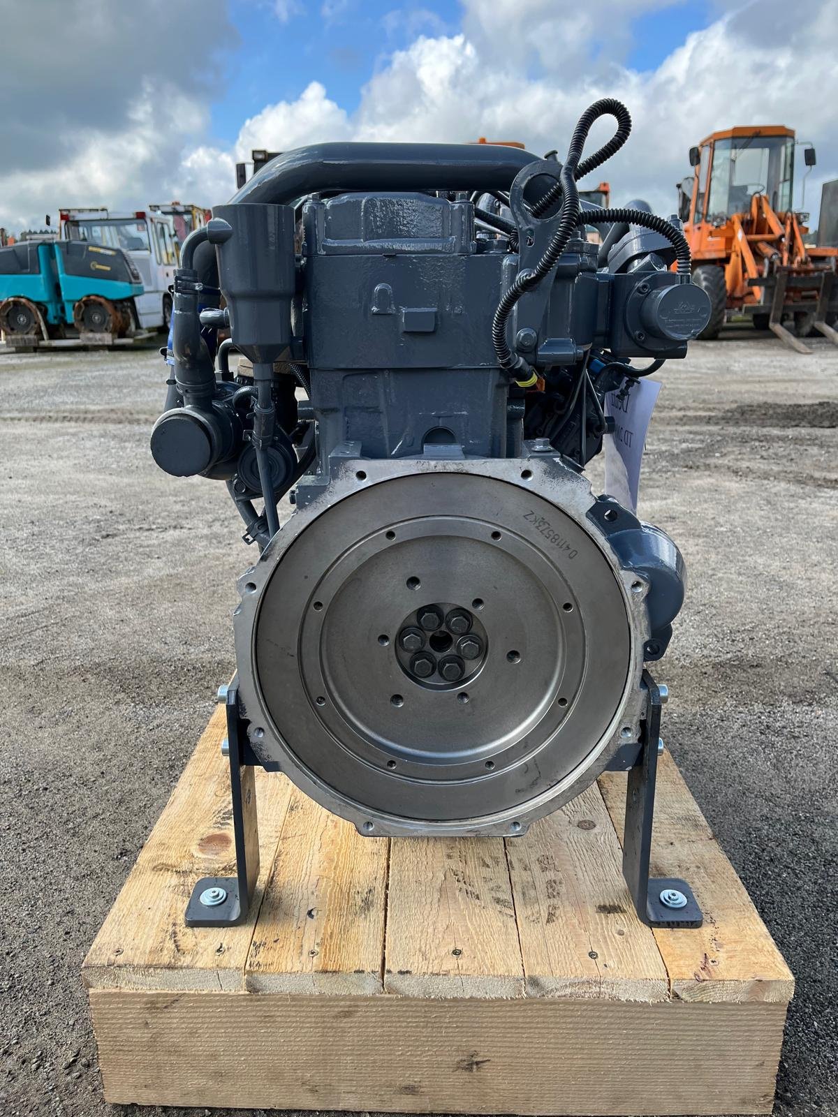 Dieselmotor des Typs Deutz TD 2009 L04, ohne Nebenantrieb, gebraucht in Neureichenau (Bild 4)