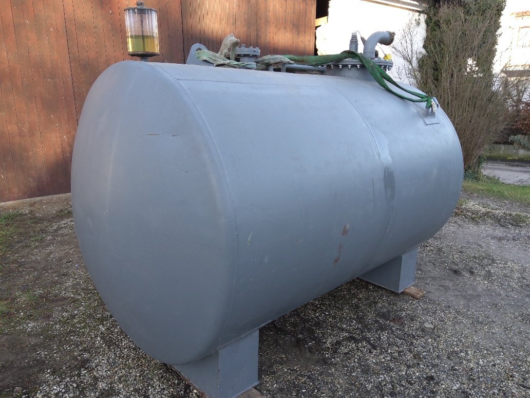 Dieseltank des Typs AP Dieseltank, Gebrauchtmaschine in Erdweg (Bild 1)
