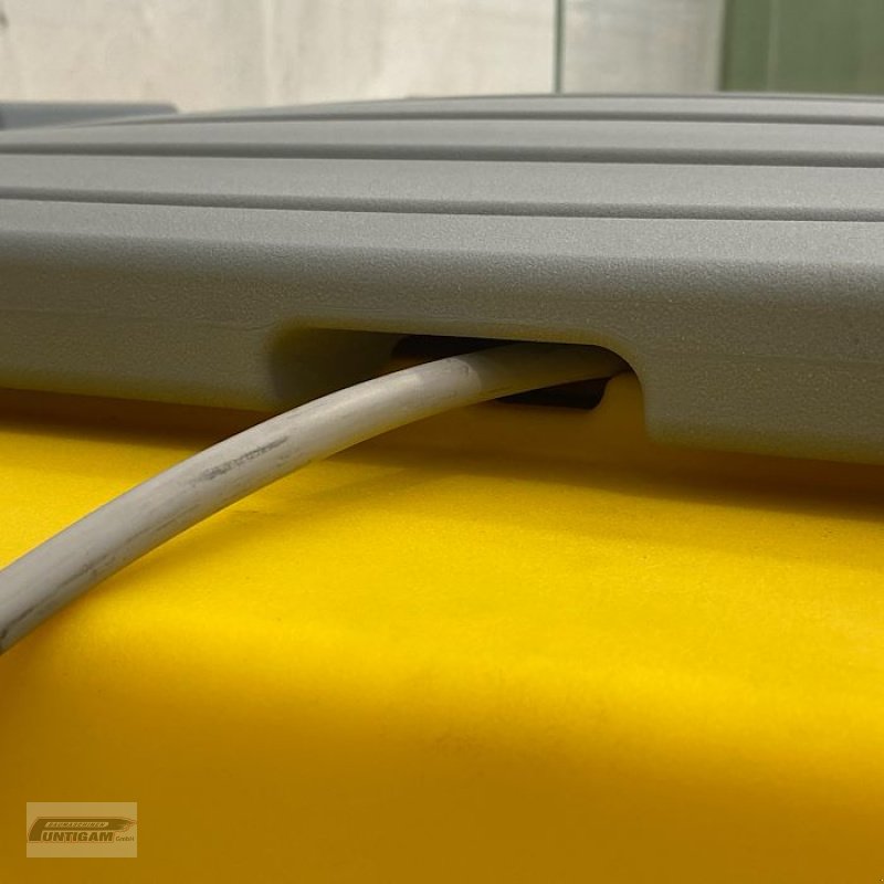 Dieseltank des Typs Emiliana Serbatoi Carrytank CTK 445 Diesel, Neumaschine in Deutsch - Goritz (Bild 4)