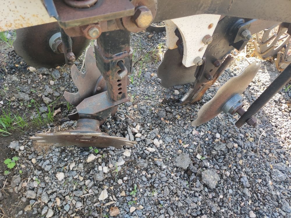 Direktsaatmaschine Türe ait Agrisem SLY STRIP CAT1, Gebrauchtmaschine içinde FRESNAY LE COMTE (resim 4)