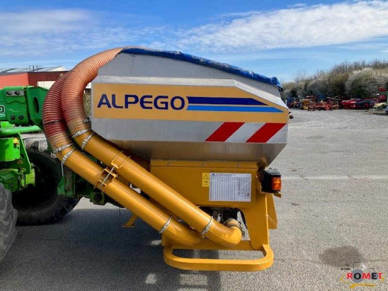 Direktsaatmaschine del tipo Alpego ASMAX, Gebrauchtmaschine In Gennes sur glaize (Immagine 2)