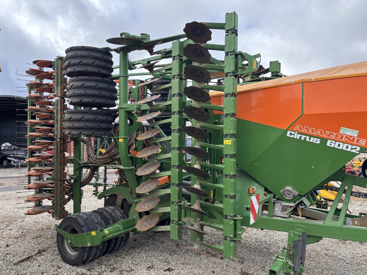 Direktsaatmaschine Türe ait Amazone CIRRUS 6002, Gebrauchtmaschine içinde VERT TOULON (resim 10)