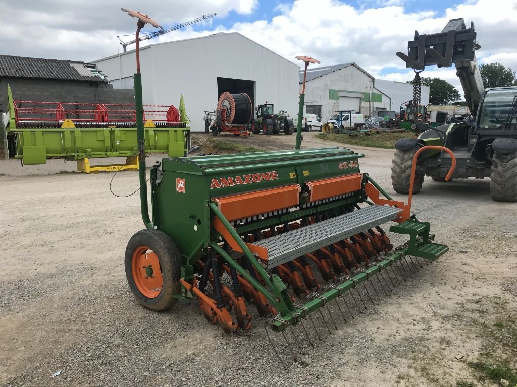 Direktsaatmaschine typu Amazone D9.30, Gebrauchtmaschine v MORLHON LE HAUT (Obrázek 4)