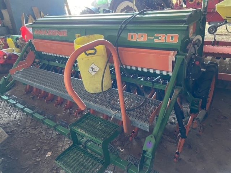 Direktsaatmaschine za tip Amazone D9SPECIAL, Gebrauchtmaschine u les hayons (Slika 3)