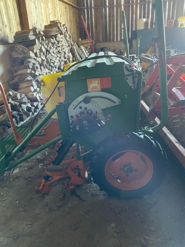 Direktsaatmaschine za tip Amazone D9SPECIAL, Gebrauchtmaschine u les hayons (Slika 2)