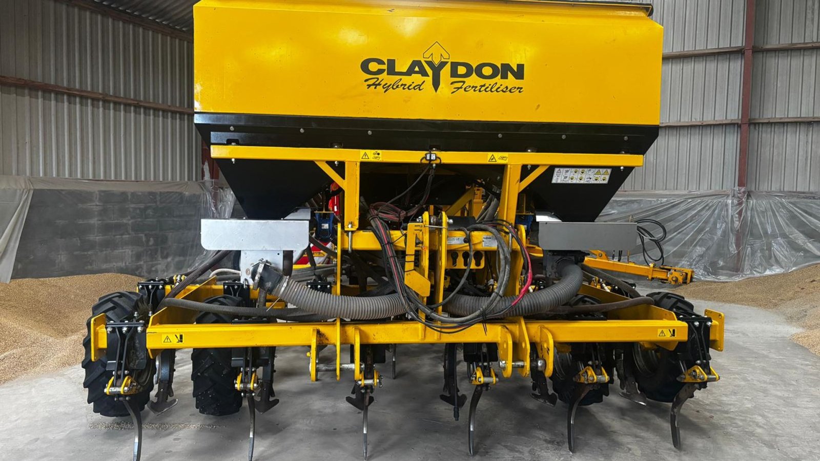Direktsaatmaschine tipa Claydon Hydrid 4 M med gødning og frøkasse, Gebrauchtmaschine u Skjern (Slika 2)