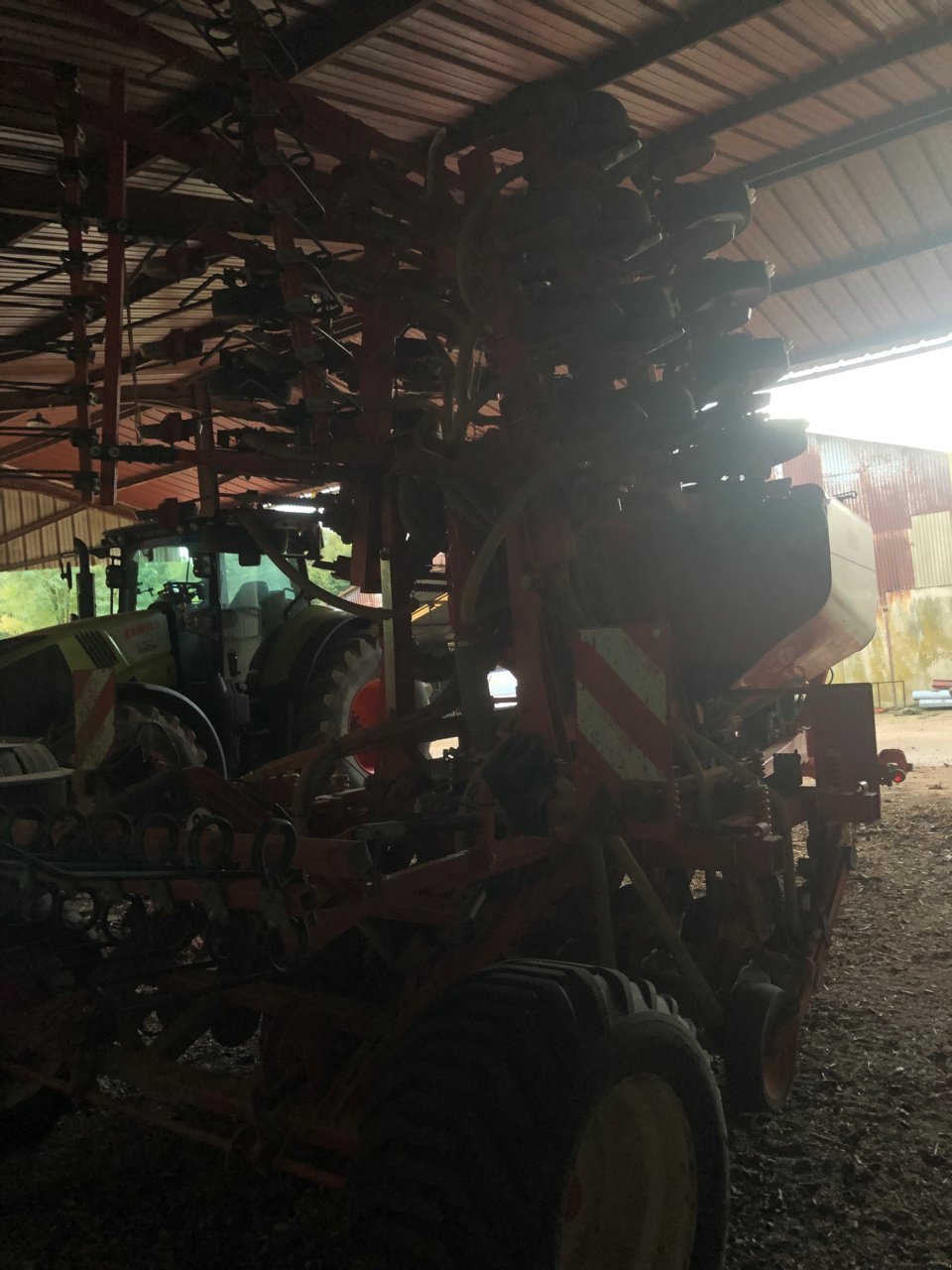 Direktsaatmaschine des Typs Gaspardo Gigante 600 33 ro, Gebrauchtmaschine in Brabant-le-Roi (Bild 3)