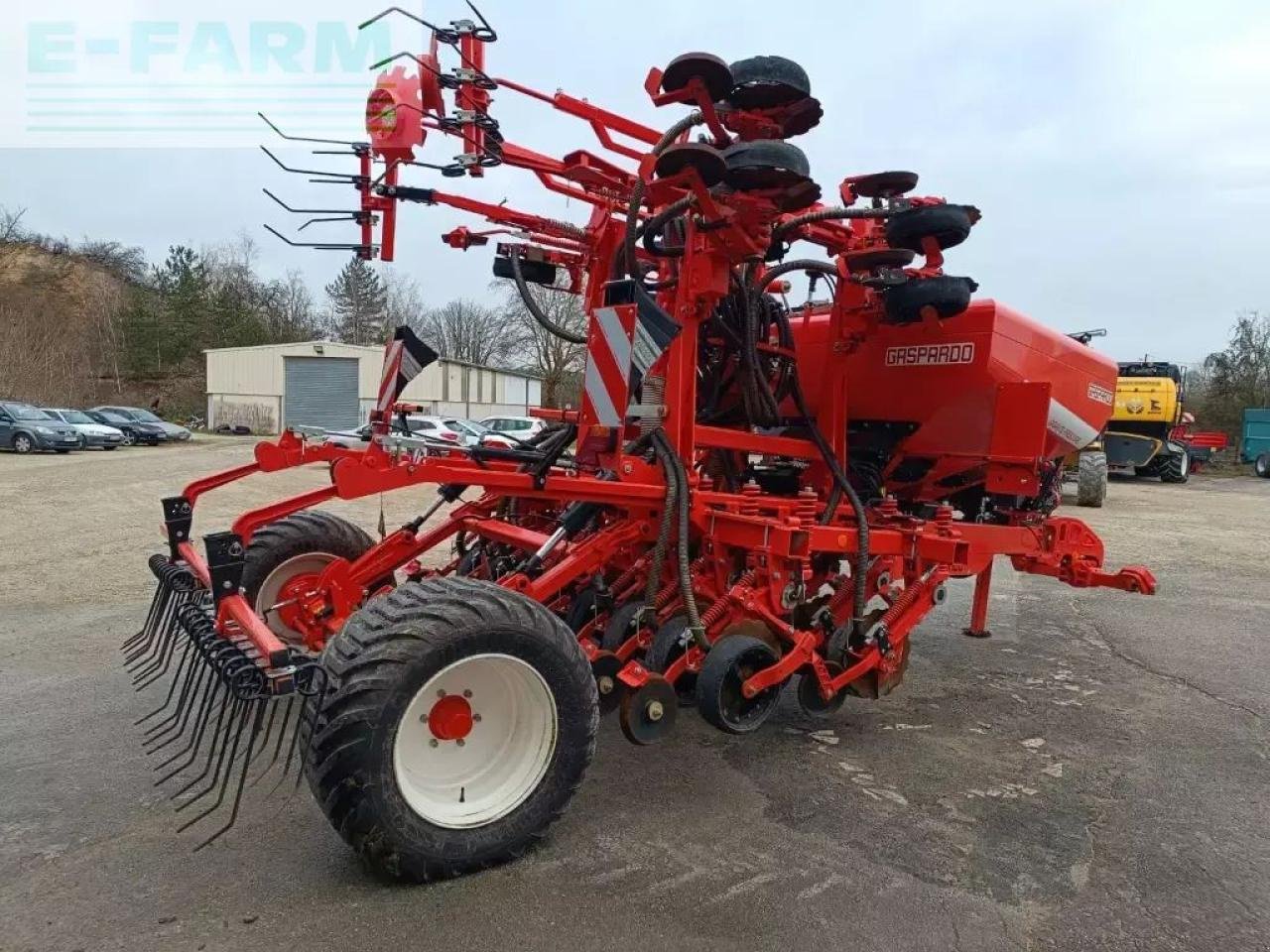 Direktsaatmaschine typu Gehl gigante pressure 400, Gebrauchtmaschine v CHAUVONCOURT (Obrázek 8)