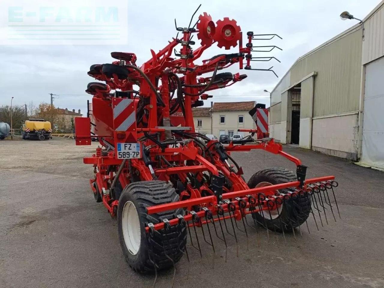 Direktsaatmaschine typu Gehl gigante pressure 400, Gebrauchtmaschine v CHAUVONCOURT (Obrázek 10)