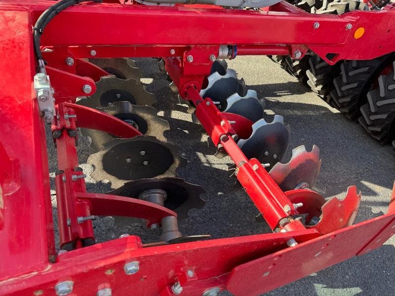 Direktsaatmaschine of the type Horsch PRONTO 3DC, Gebrauchtmaschine in Wargnies Le Grand (Picture 3)