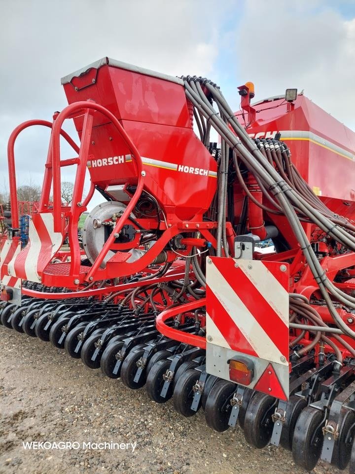 Direktsaatmaschine типа Horsch Pronto 8 DC - DouDrill og kran, Gebrauchtmaschine в Hammel (Фотография 12)