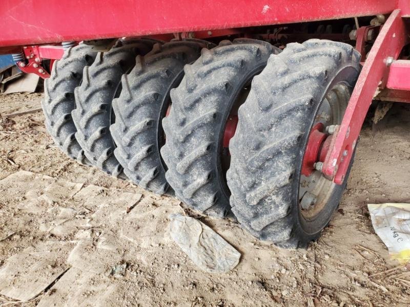 Direktsaatmaschine typu Horsch PRONTO4DC, Gebrauchtmaschine v BRAY en Val (Obrázek 11)