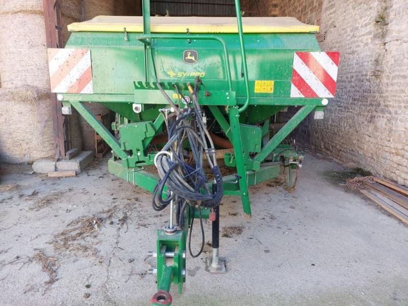 Direktsaatmaschine typu John Deere 740A, Gebrauchtmaschine v CHAUMONT (Obrázek 1)