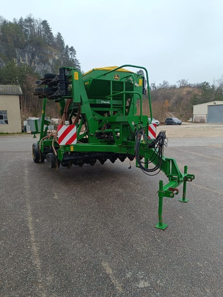 Direktsaatmaschine Türe ait John Deere 750 A, Gebrauchtmaschine içinde Lérouville (resim 2)