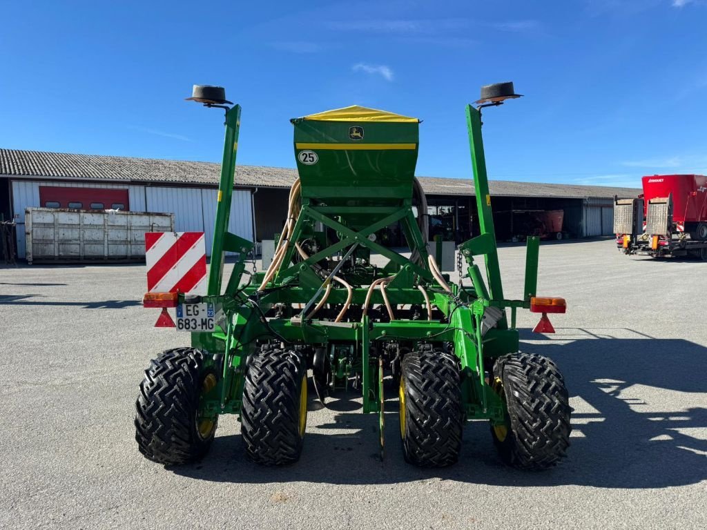 Direktsaatmaschine of the type John Deere 750A, Gebrauchtmaschine in GUERET (Picture 7)