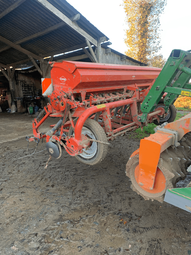 Direktsaatmaschine Türe ait Kuhn BS 3M, Gebrauchtmaschine içinde TREMEUR (resim 3)