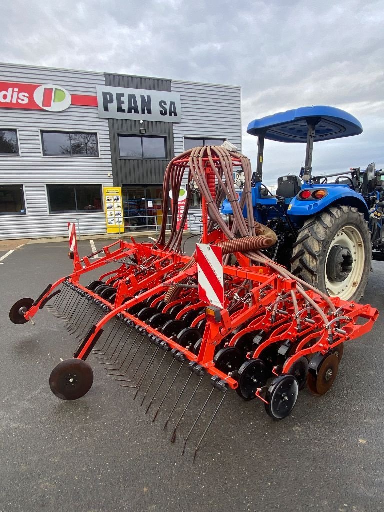 Direktsaatmaschine типа Kuhn BTF 4000, Gebrauchtmaschine в CORMENON (Фотография 1)