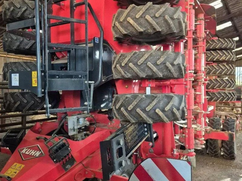 Direktsaatmaschine tip Kuhn espro 6000 rc, Gebrauchtmaschine in CHAUVONCOURT (Poză 1)