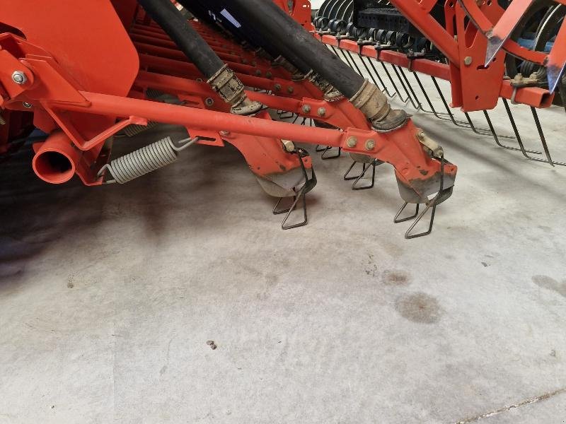 Direktsaatmaschine vrste Kuhn INTEGRA 4003, Gebrauchtmaschine v BRAY en Val (Slika 9)